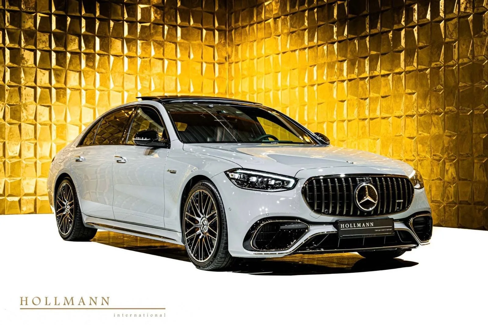 Mercedes-AMG S 63 E Performance long offered by a specialist dealer in Stuhr, Germany, main photo