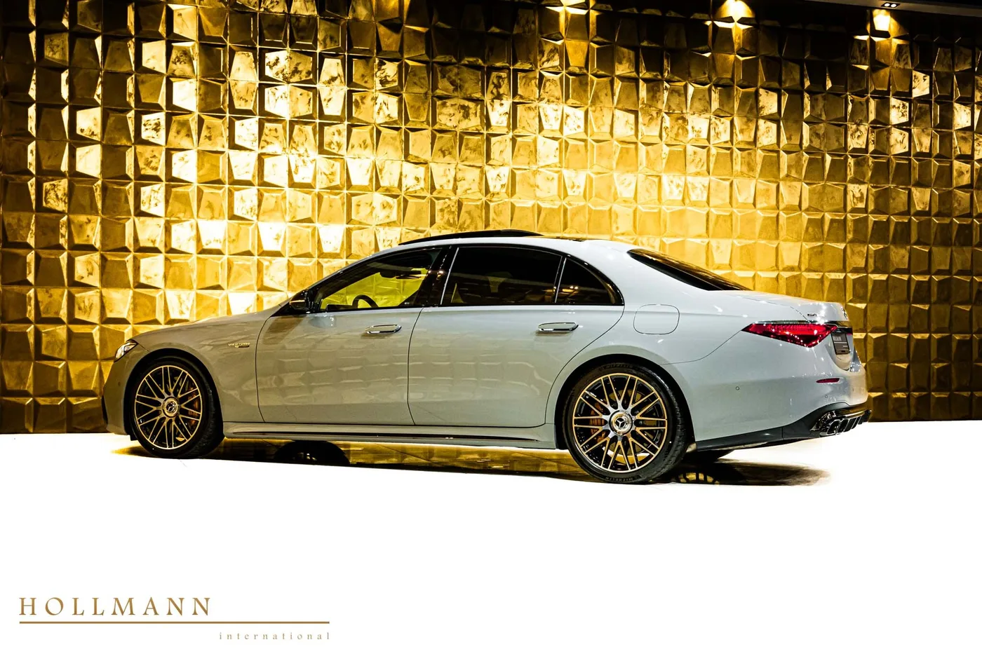 Mercedes-AMG S 63 E Performance long offered by a specialist dealer in Stuhr, Germany, photo 5 of 8