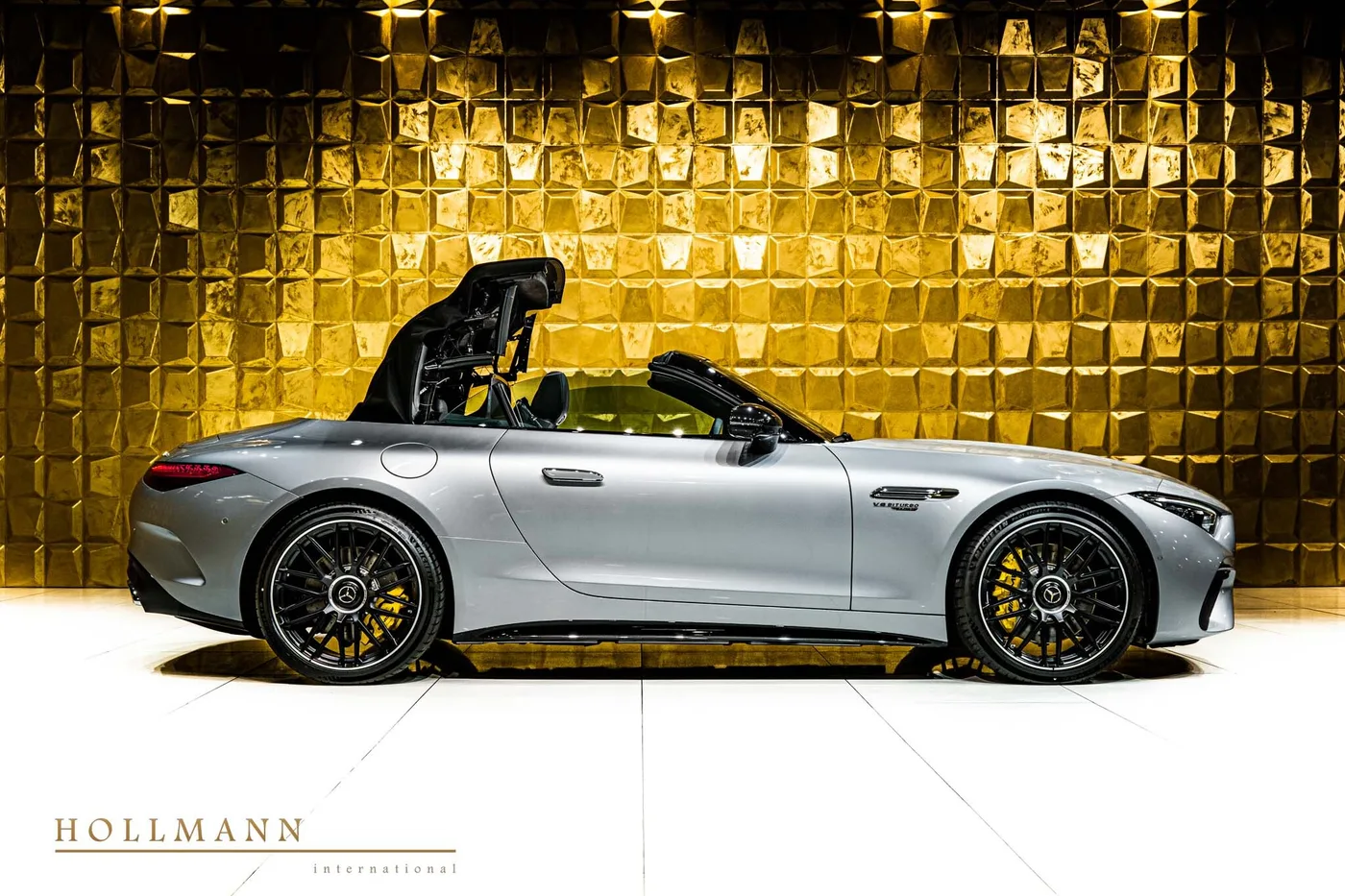 Mercedes-AMG SL 63 4MATIC+ proposée par un concessionnaire spécialisé à Stuhr, Allemagne, photo 4 sur 8
