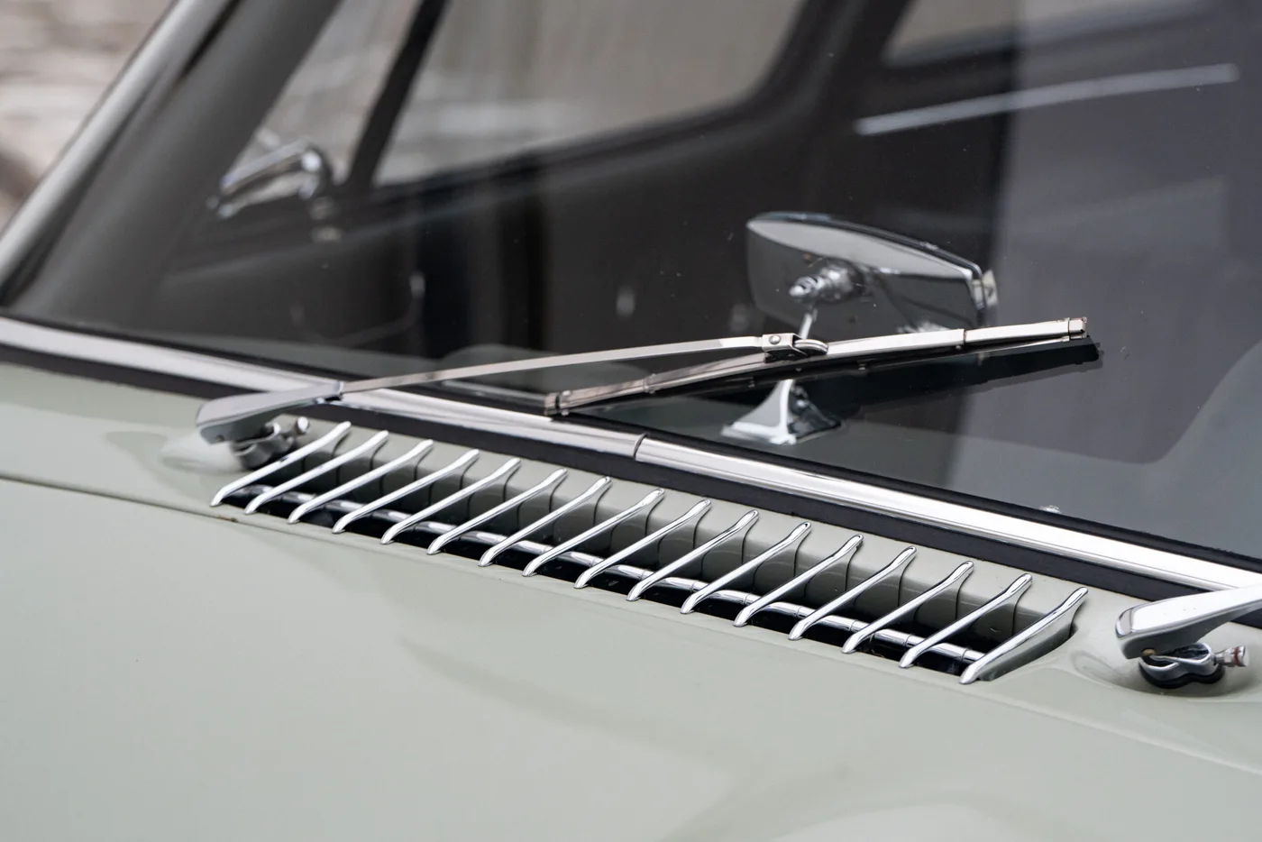 1955 Mercedes-Benz 300 SL Gullwing proposée par un spécialiste de la voiture de collection à Lindau, Allemagne, photo 11 sur 27