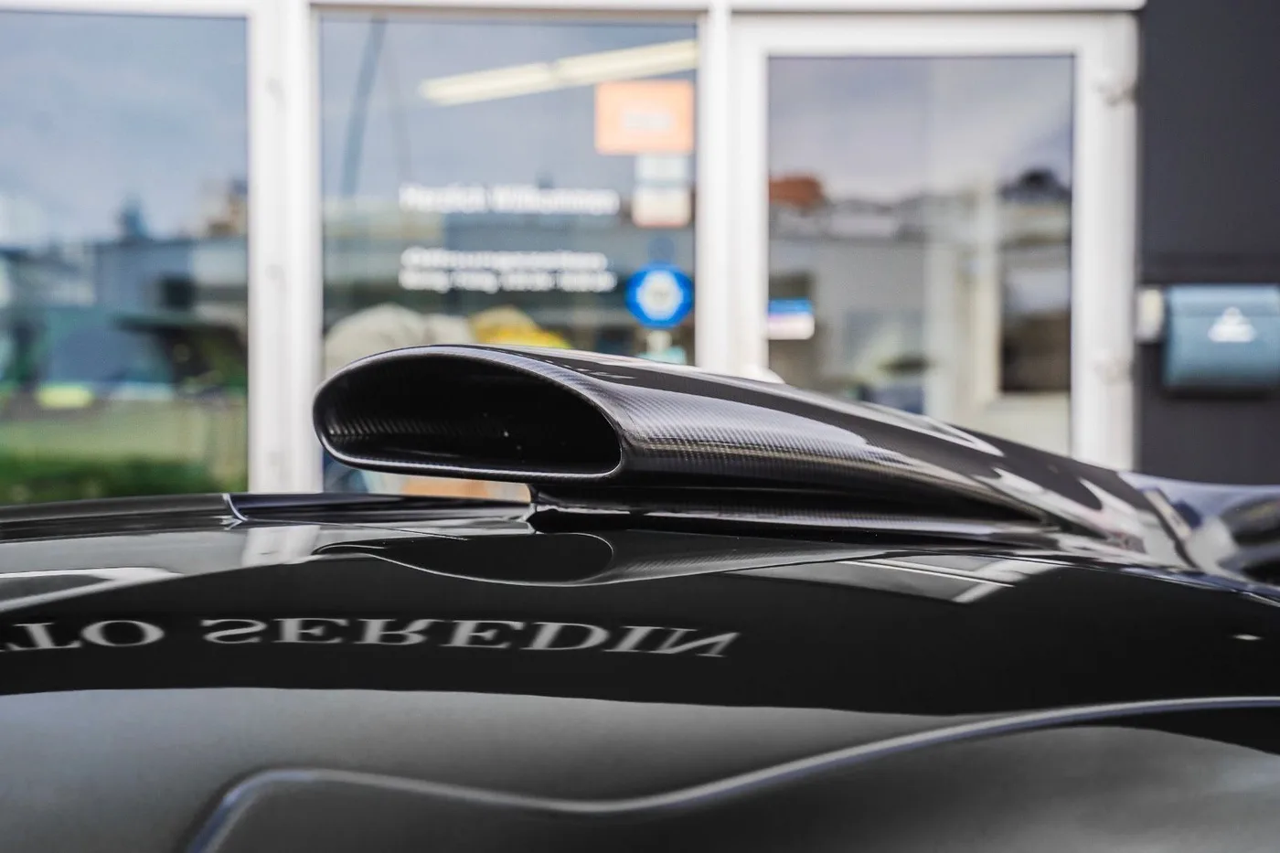 Mercedes-AMG ONE offered by a specialist dealer in Hechingen, Germany, photo 12 of 12