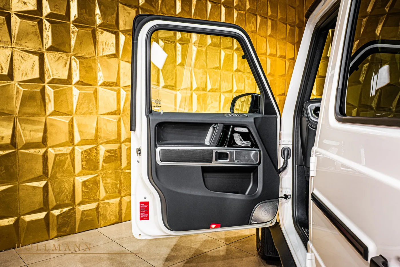Mercedes-Benz G 450 d offered by a specialist dealer in Stuhr, Germany, photo 11 of 25