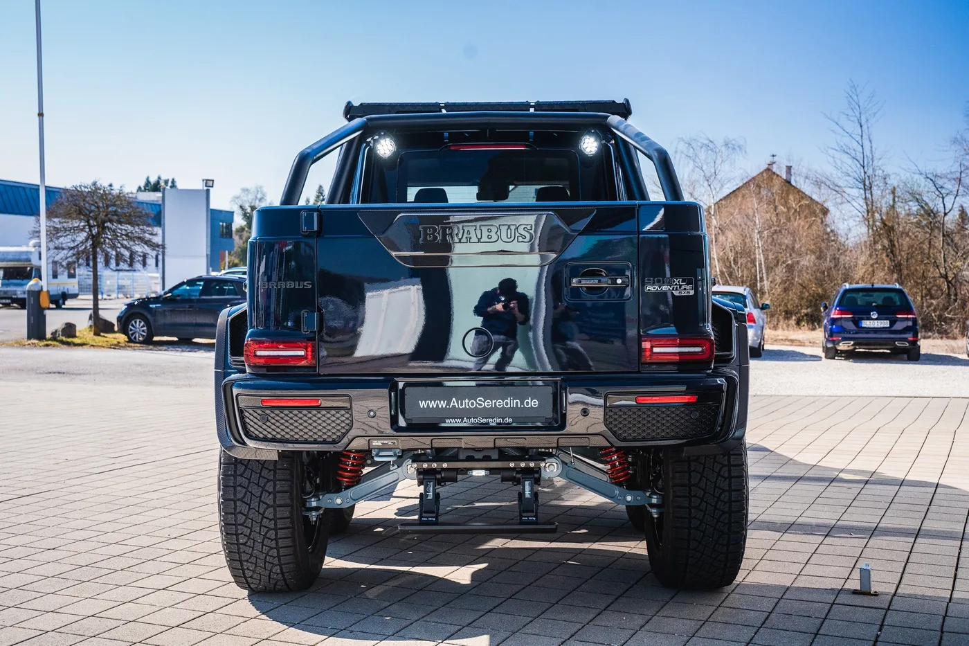 Brabus 900 XLP 6x6 offered by a specialist dealer in Hechingen, Germany, photo 4 of 25