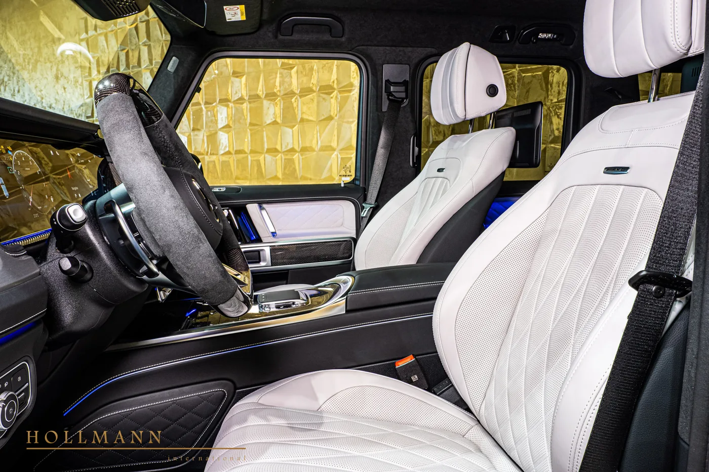 Mercedes-AMG G 63 facelift offered by a specialist dealer in Stuhr, Germany, photo 13 of 25
