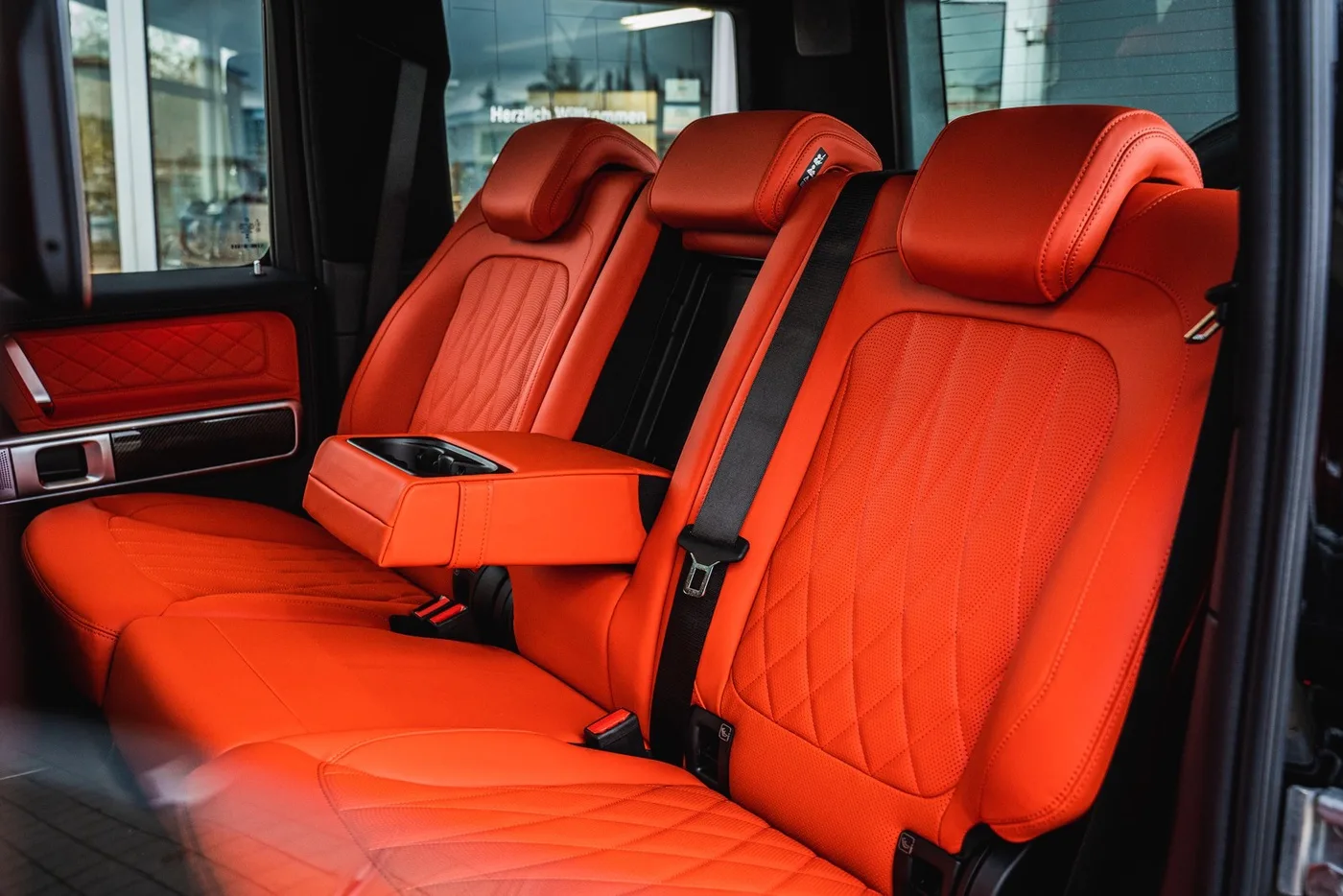 Mercedes-AMG G 63 angeboten von einem Fachhändler in Hechingen, Deutschland, Foto 14 von 25