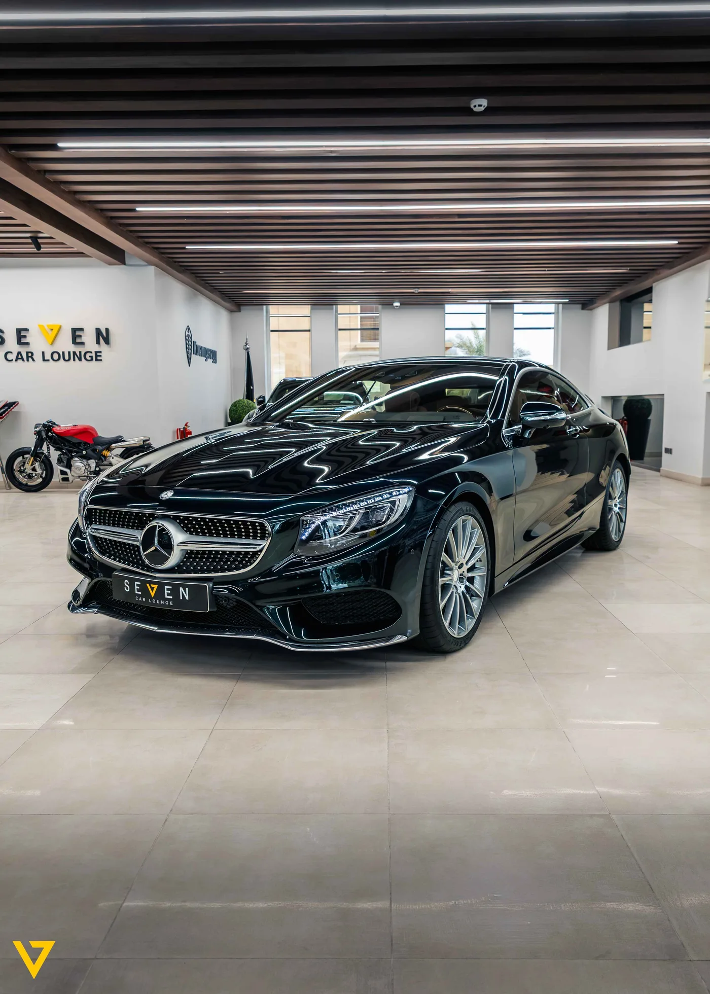 Mercedes-Benz S 500 Coupé offered by a supercar dealer in Riyadh, Saudi Arabia, photo 3 of 24