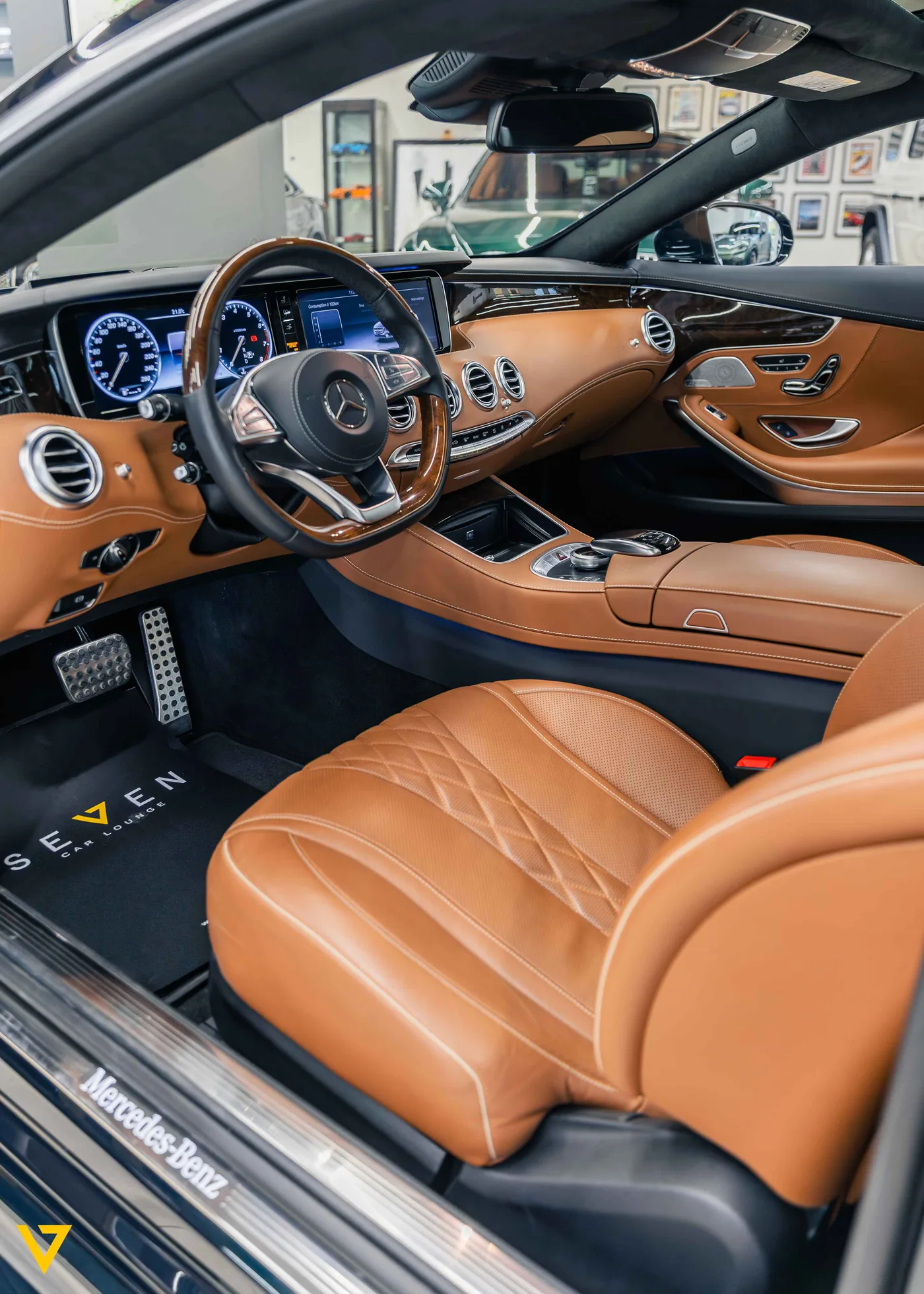 Mercedes-Benz S 500 Coupé offered by a supercar dealer in Riyadh, Saudi Arabia, photo 6 of 24