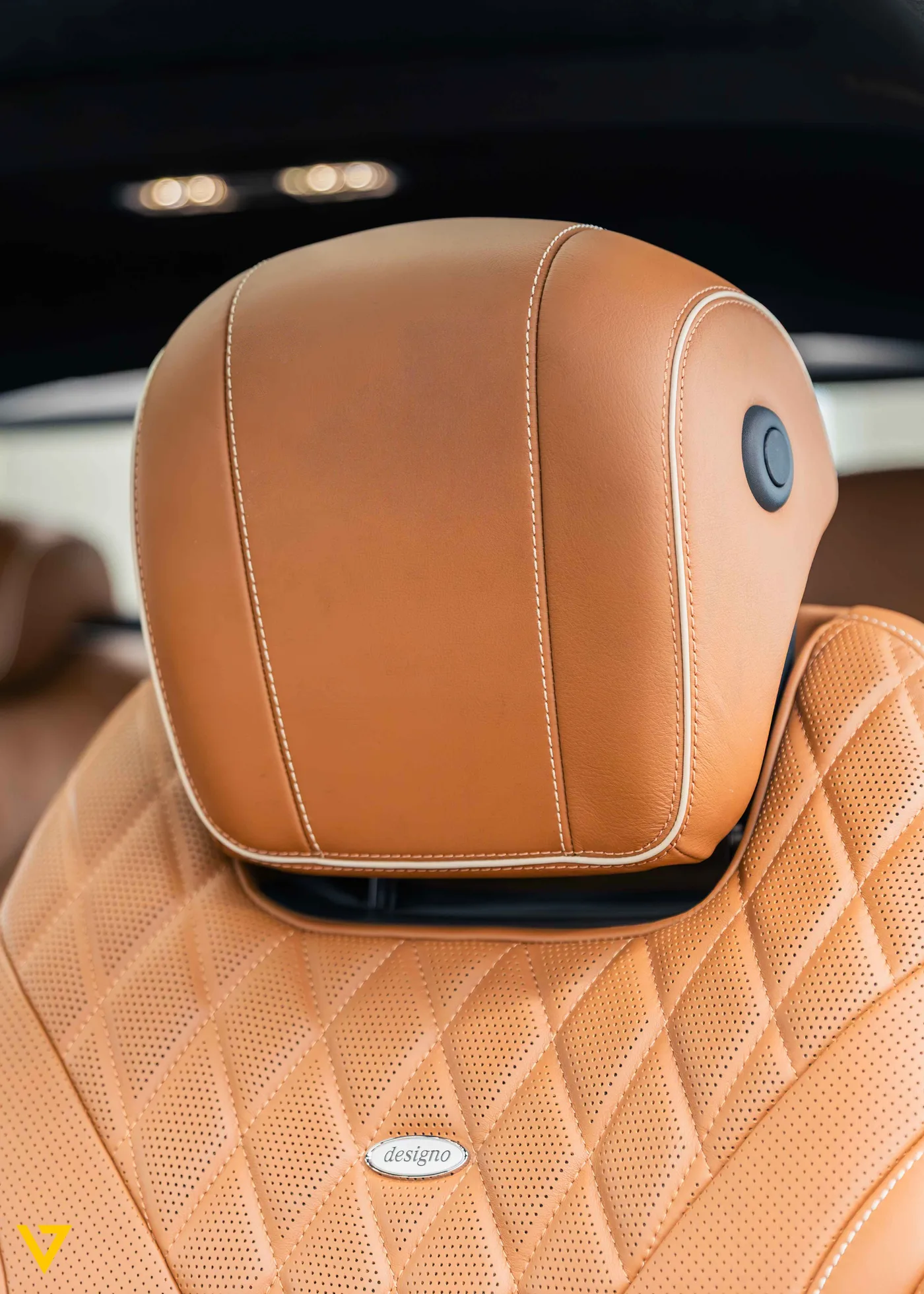 Mercedes-Benz S 500 Coupé offered by a supercar dealer in Riyadh, Saudi Arabia, photo 11 of 24