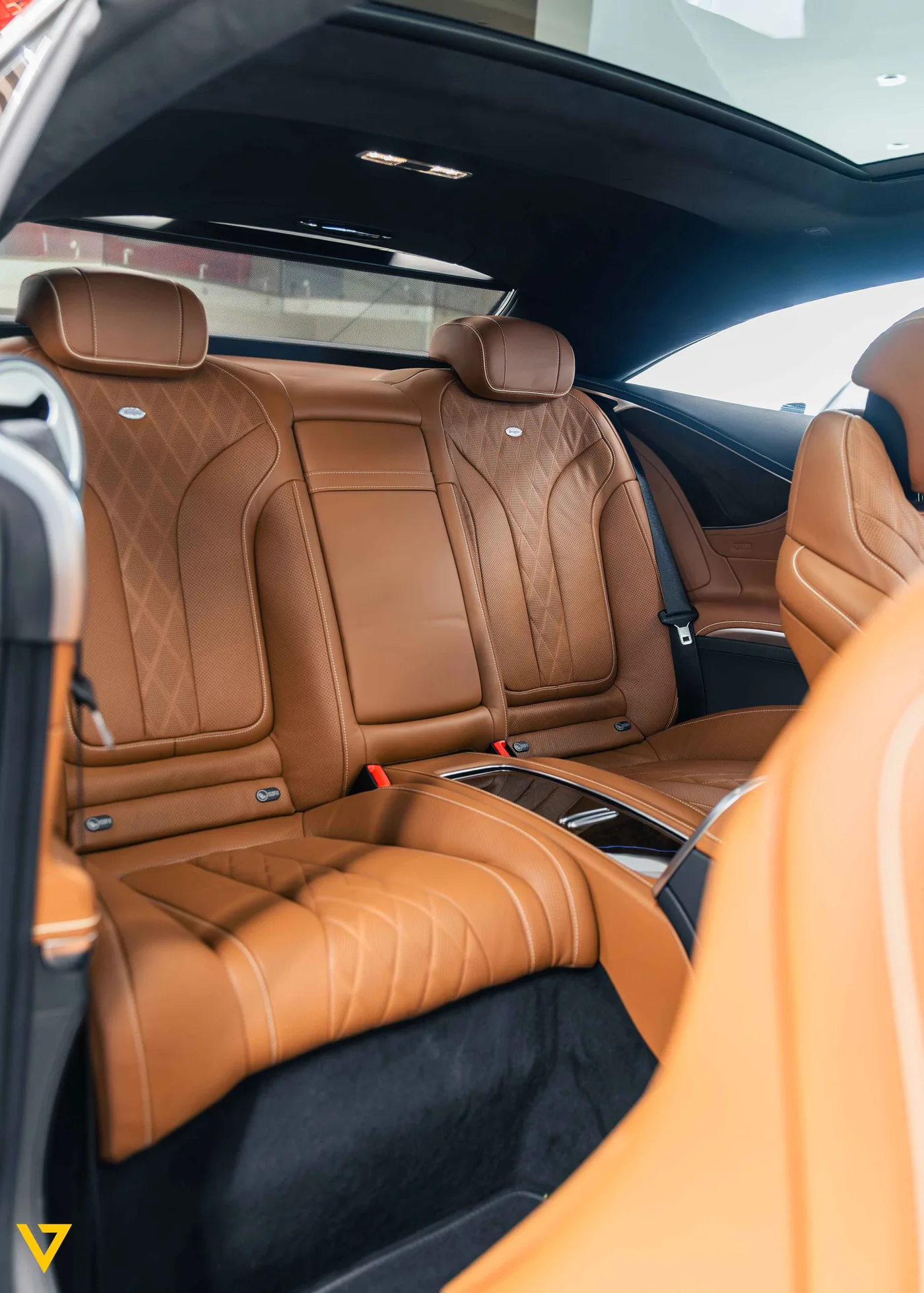 Mercedes-Benz S 500 Coupé offered by a supercar dealer in Riyadh, Saudi Arabia, photo 16 of 24