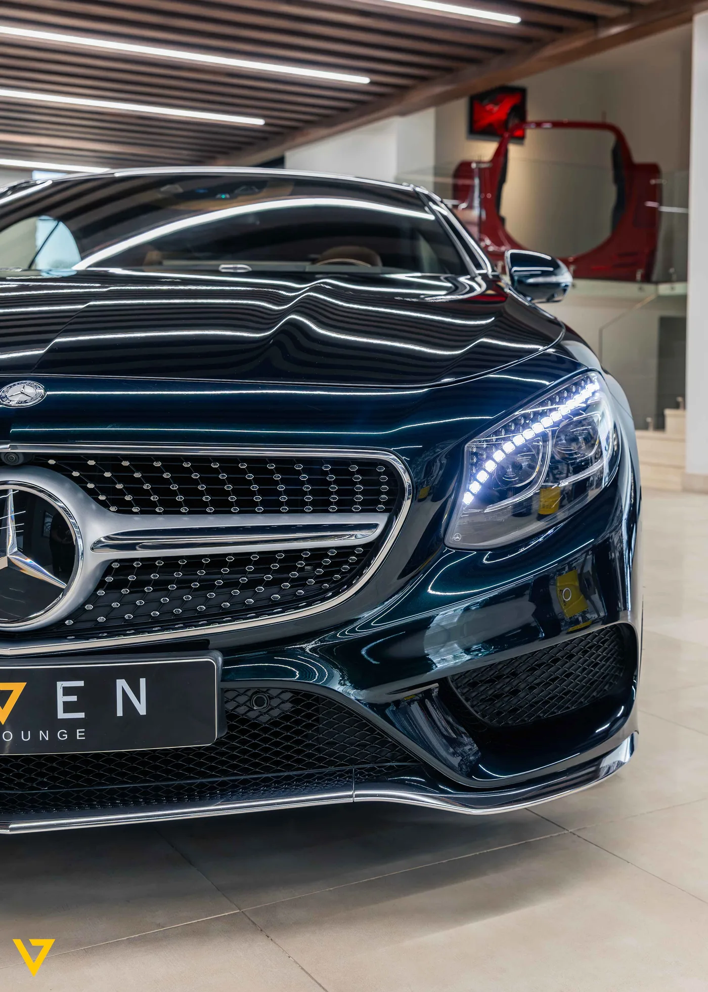 Mercedes-Benz S 500 Coupé offered by a supercar dealer in Riyadh, Saudi Arabia, photo 19 of 24