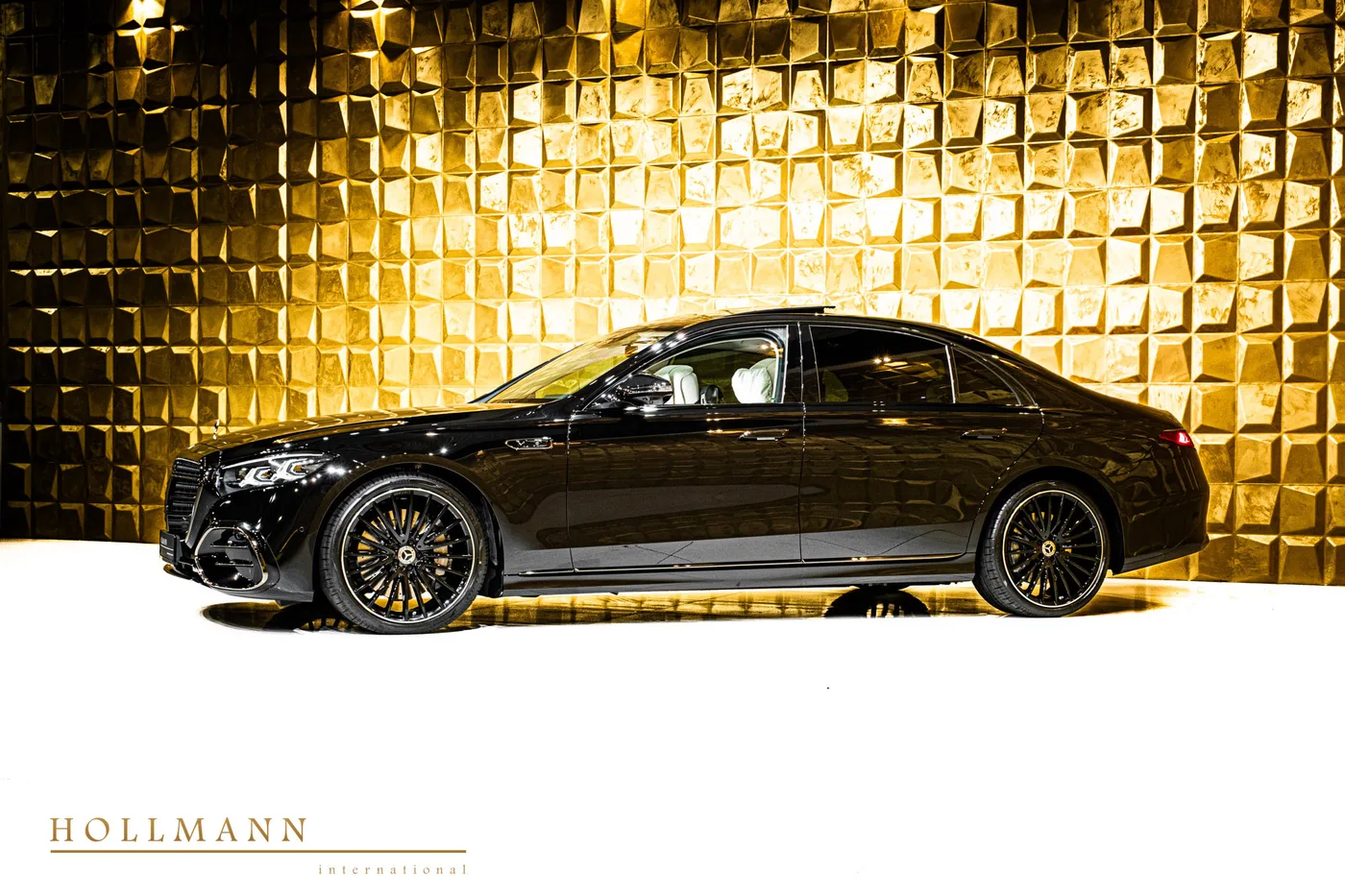 Mercedes-Benz S 580 4MATIC, long, facelift offered by a specialist dealer in Stuhr, Germany, photo 3 of 25