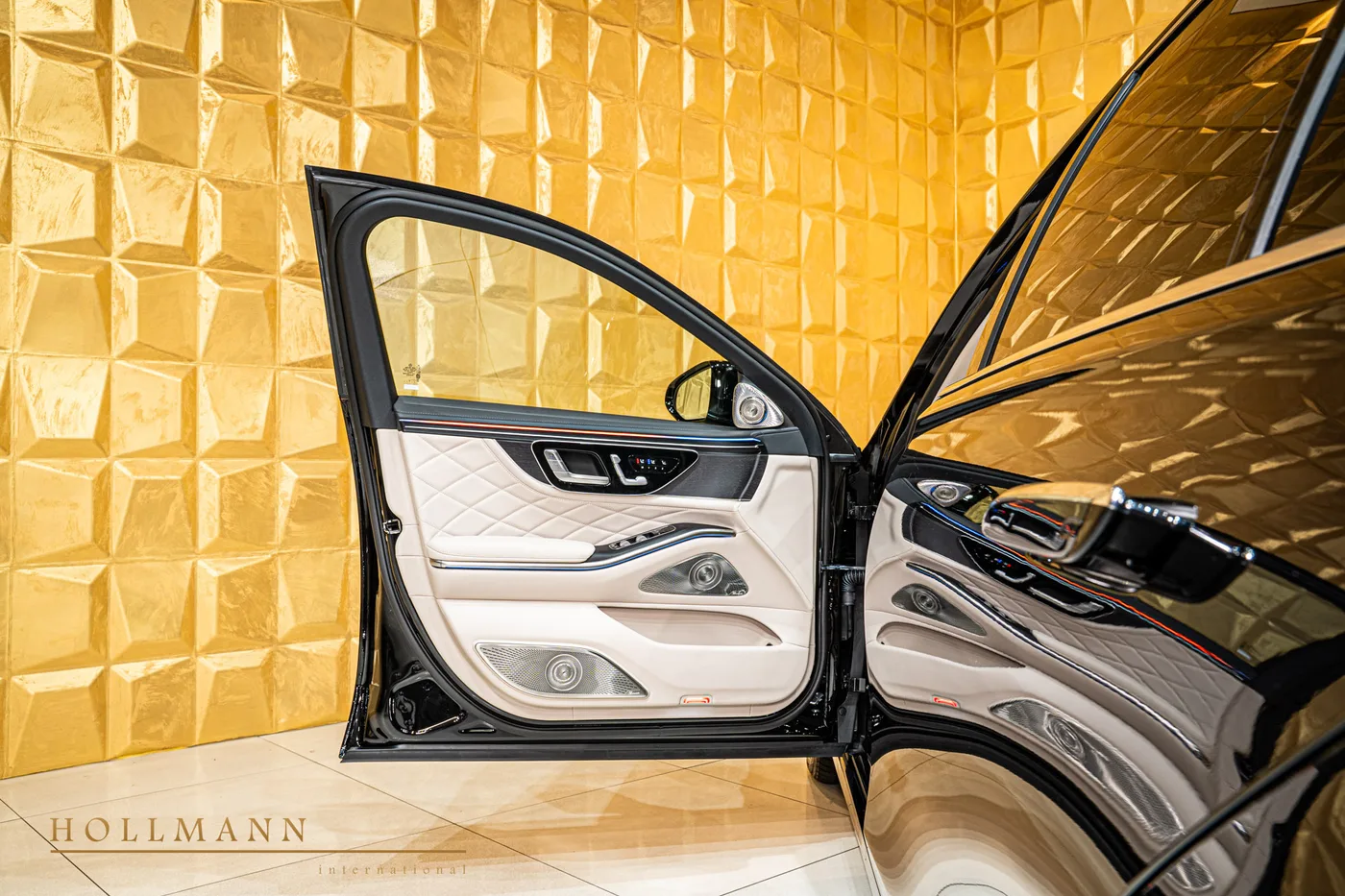 Mercedes-Benz S 580 4MATIC, long, facelift offered by a specialist dealer in Stuhr, Germany, photo 9 of 25