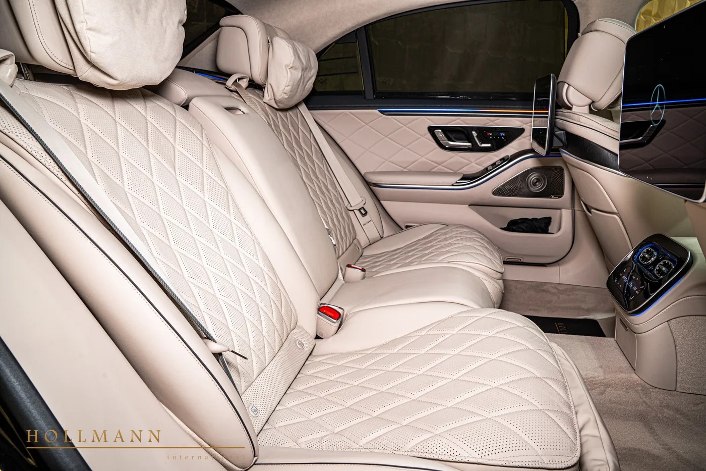 Mercedes-Benz S 580 4MATIC, long, facelift offered by a specialist dealer in Stuhr, Germany, photo 19 of 25