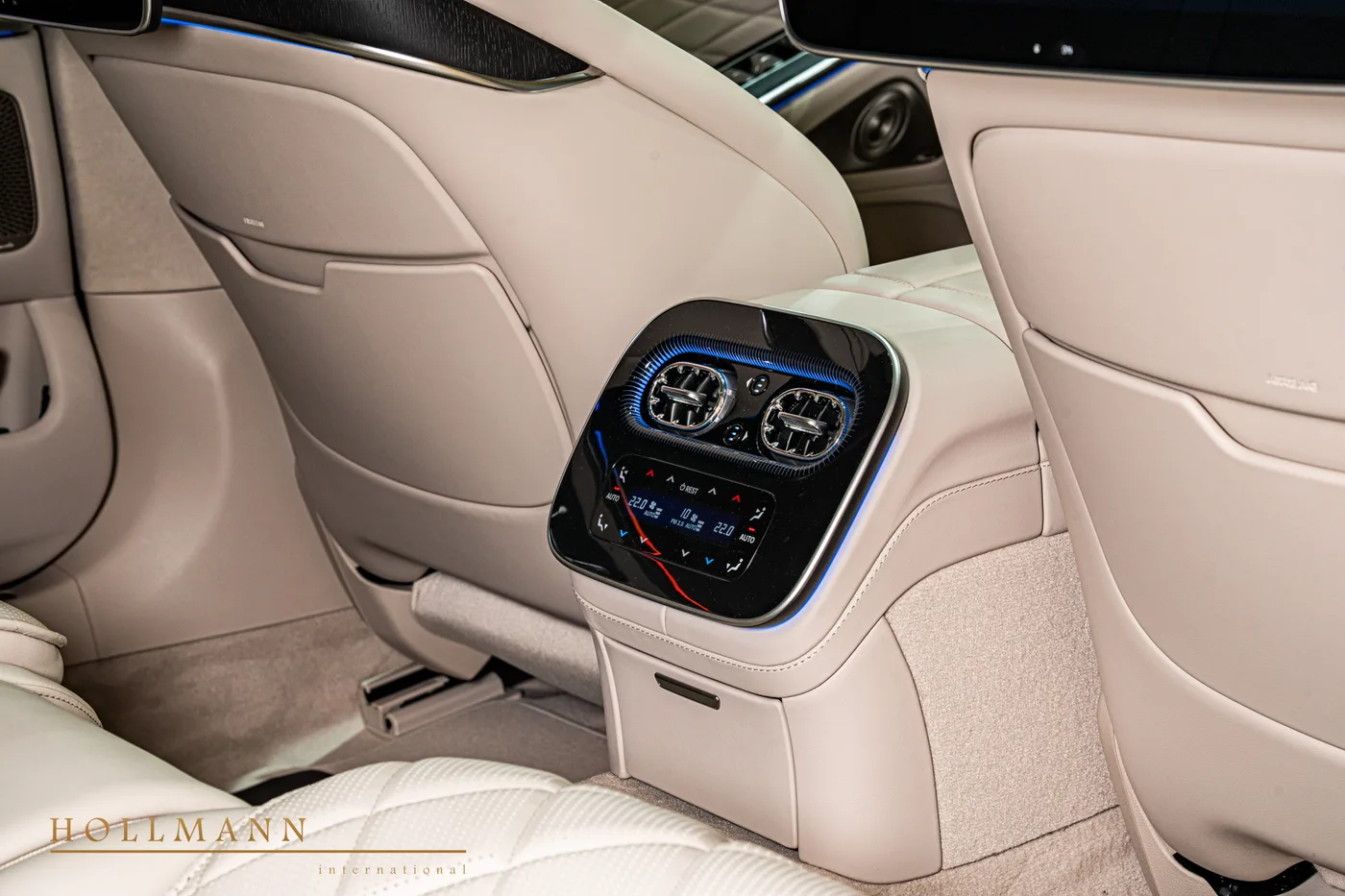 Mercedes-Benz S 580 4MATIC, long, facelift offered by a specialist dealer in Stuhr, Germany, photo 20 of 25