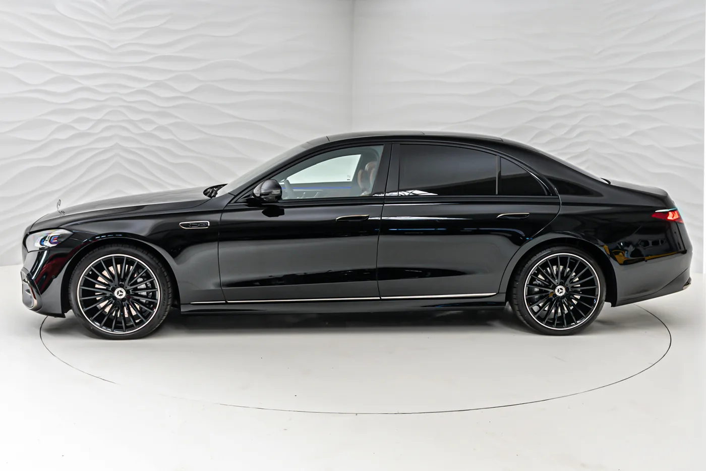 Mercedes-Benz S 580 long, Exclusive offered by a specialist dealer in Sengenthal, Germany, photo 3 of 10