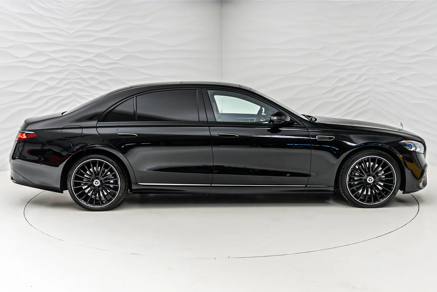 Mercedes-Benz S 580 long, Exclusive offered by a specialist dealer in Sengenthal, Germany, photo 7 of 10
