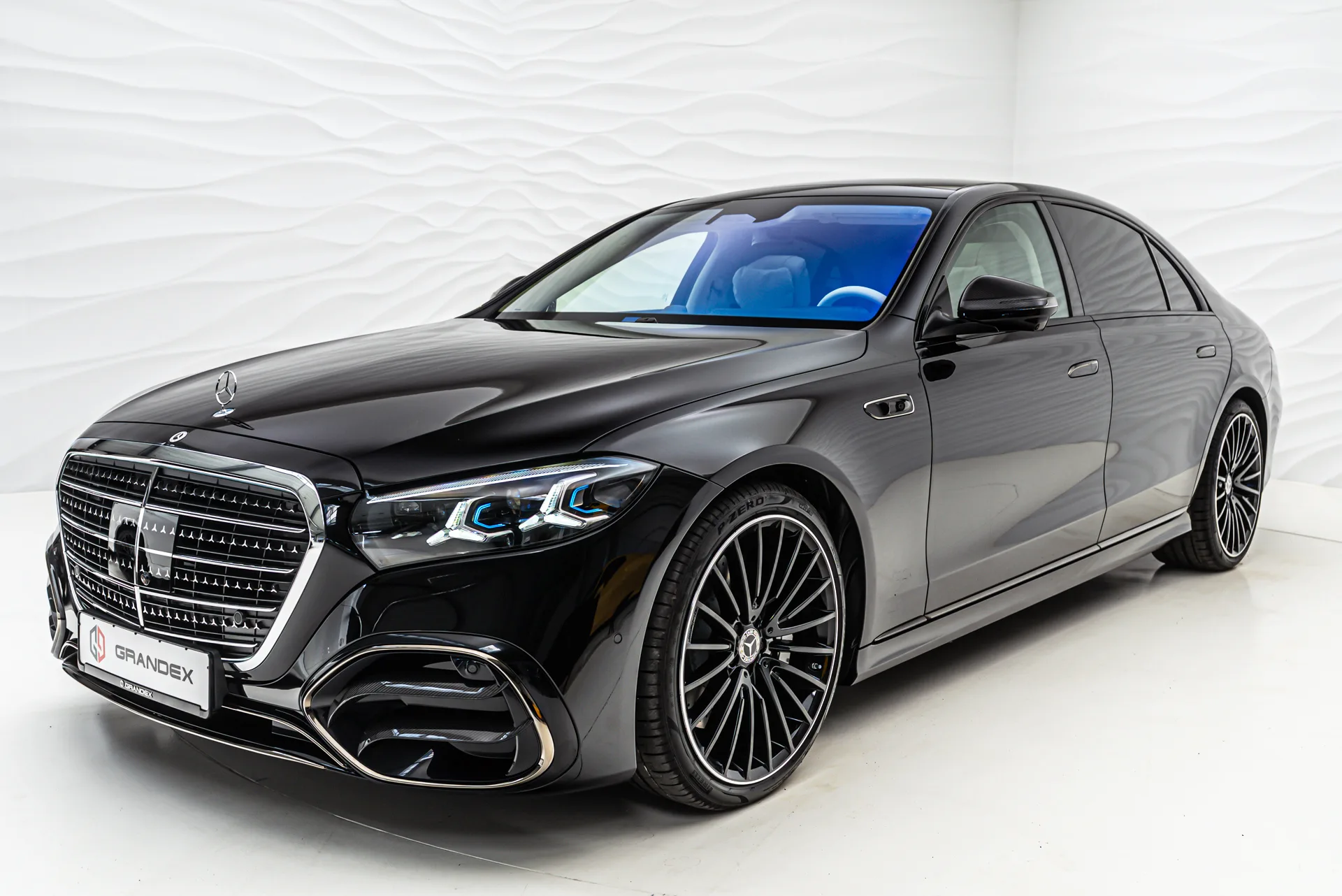 Mercedes-Benz S 580 angeboten von einem Supersportwagenhändler in Sengenthal, Deutschland, Hauptfoto