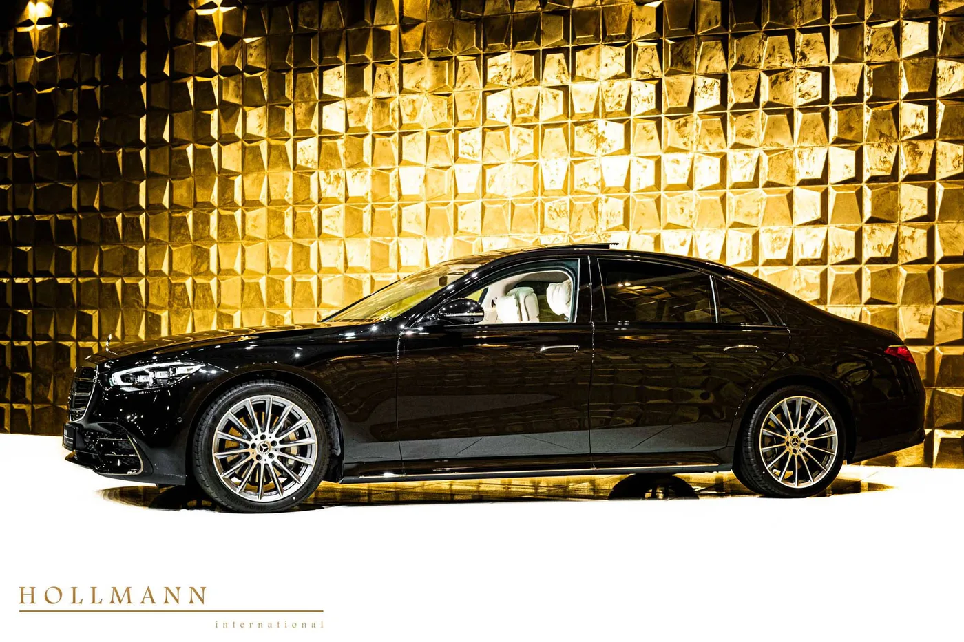 Mercedes-Benz S 580 4MATIC, long offered by a specialist dealer in Stuhr, Germany, photo 2 of 8