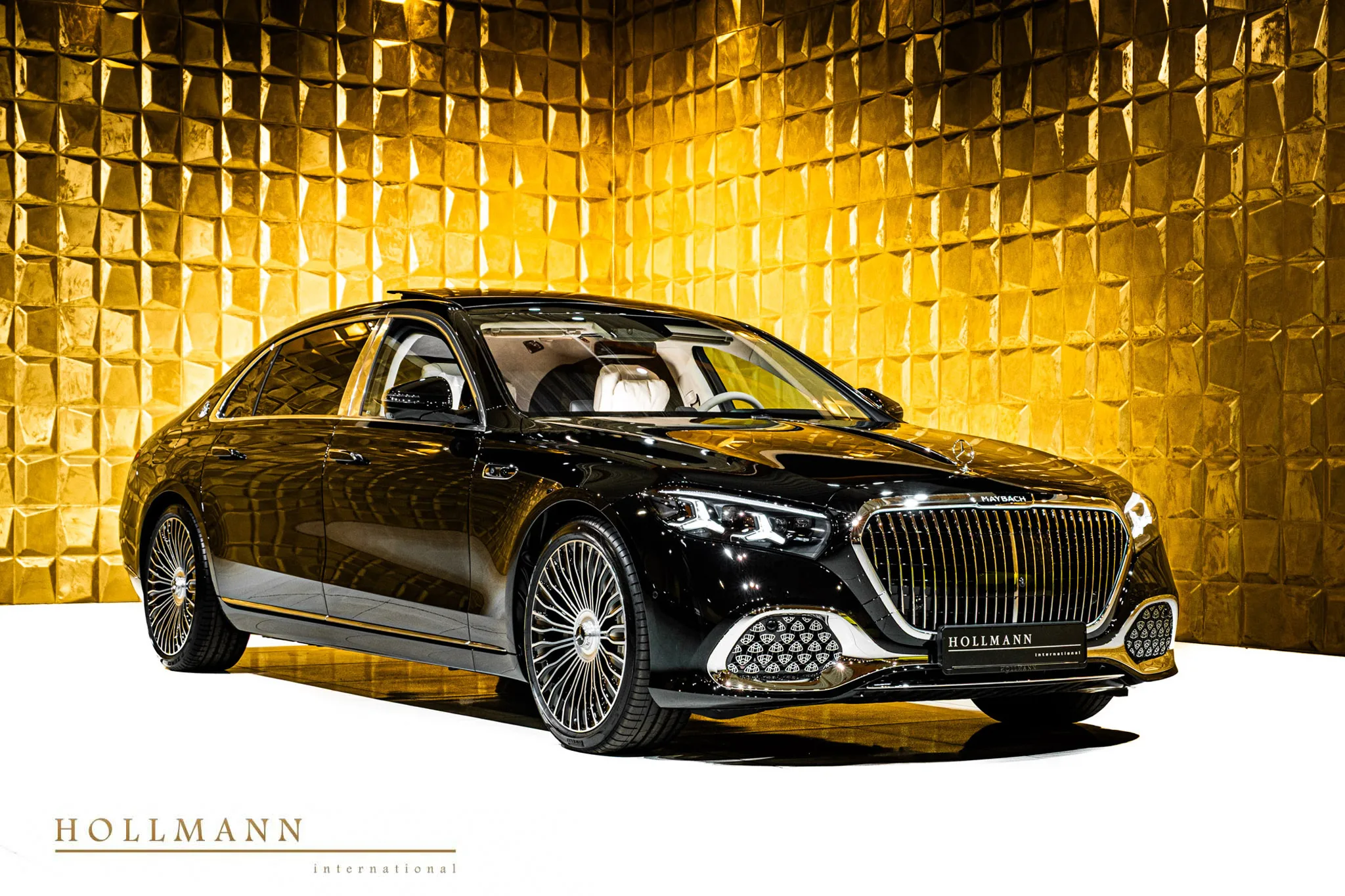 Mercedes-Benz S 580 MAYBACH FACELIFT proposée par un concessionnaire spécialisé à Stuhr, Allemagne, photo principale