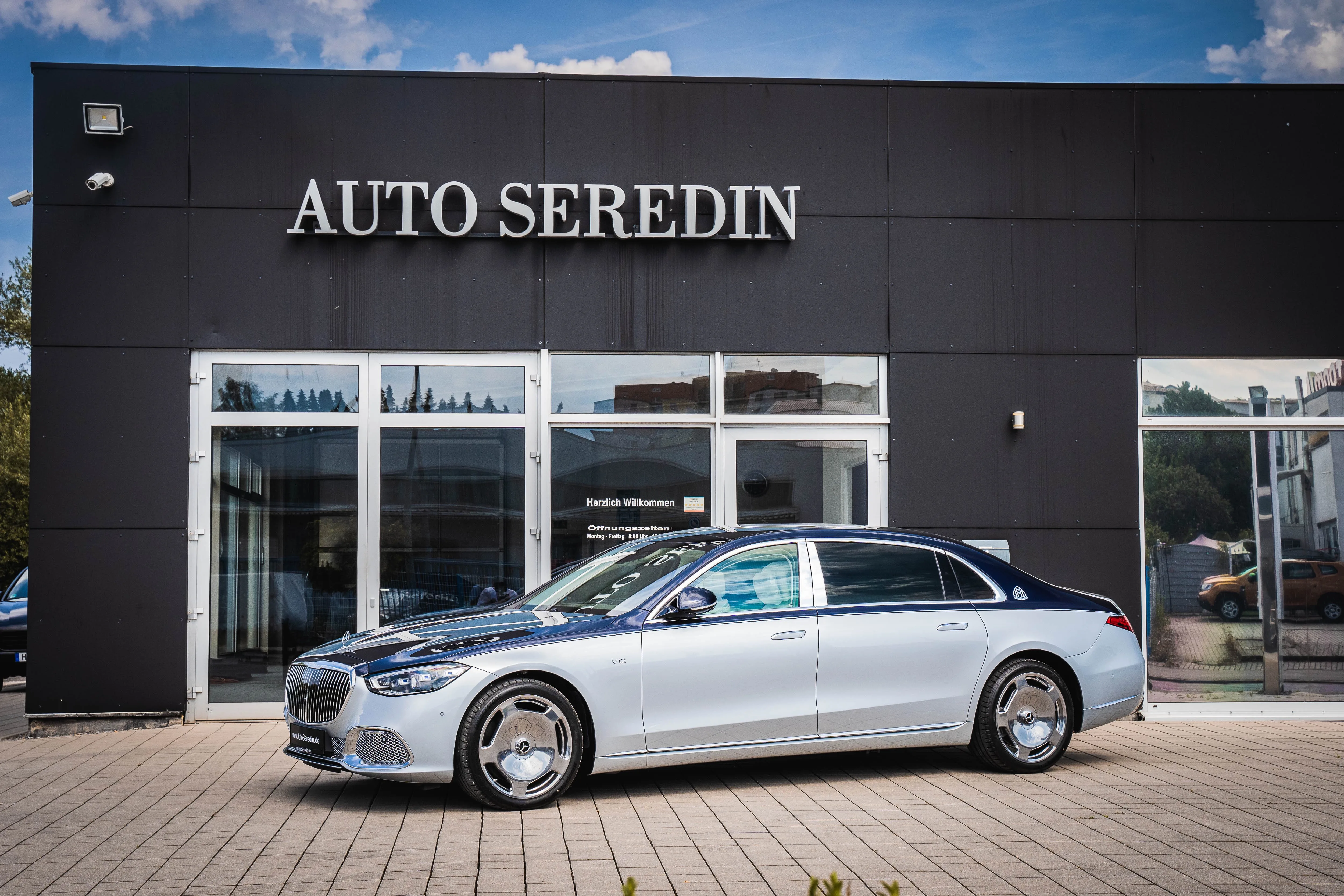 Mercedes-Benz S 680 proposée par un concessionnaire spécialisé à Hechingen, Allemagne, photo principale