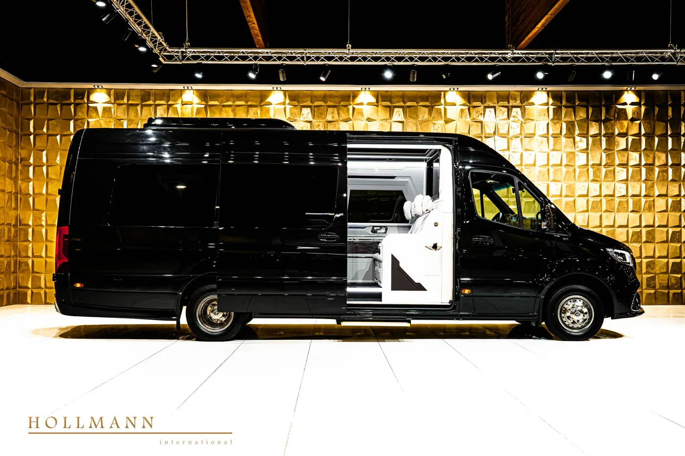 Mercedes-Benz Sprinter 519 CDI angeboten von einem Fachhändler in Stuhr, Deutschland, Foto 3 von 8