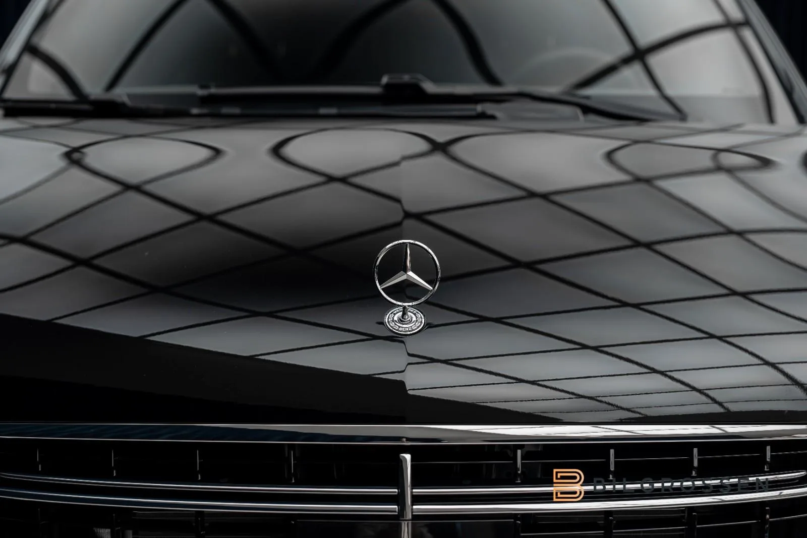 Mercedes-Benz V 300 d 4MATIC, Exclusive, extra-long, 11/30