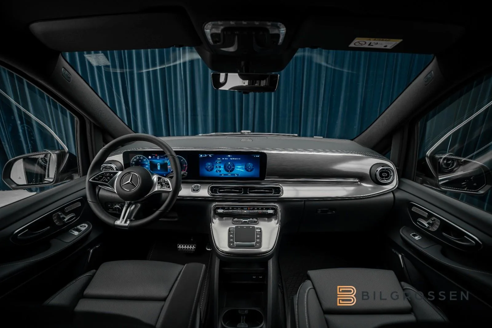 Mercedes-Benz V 300 d 4MATIC, Exclusive, extra-long, 15/30