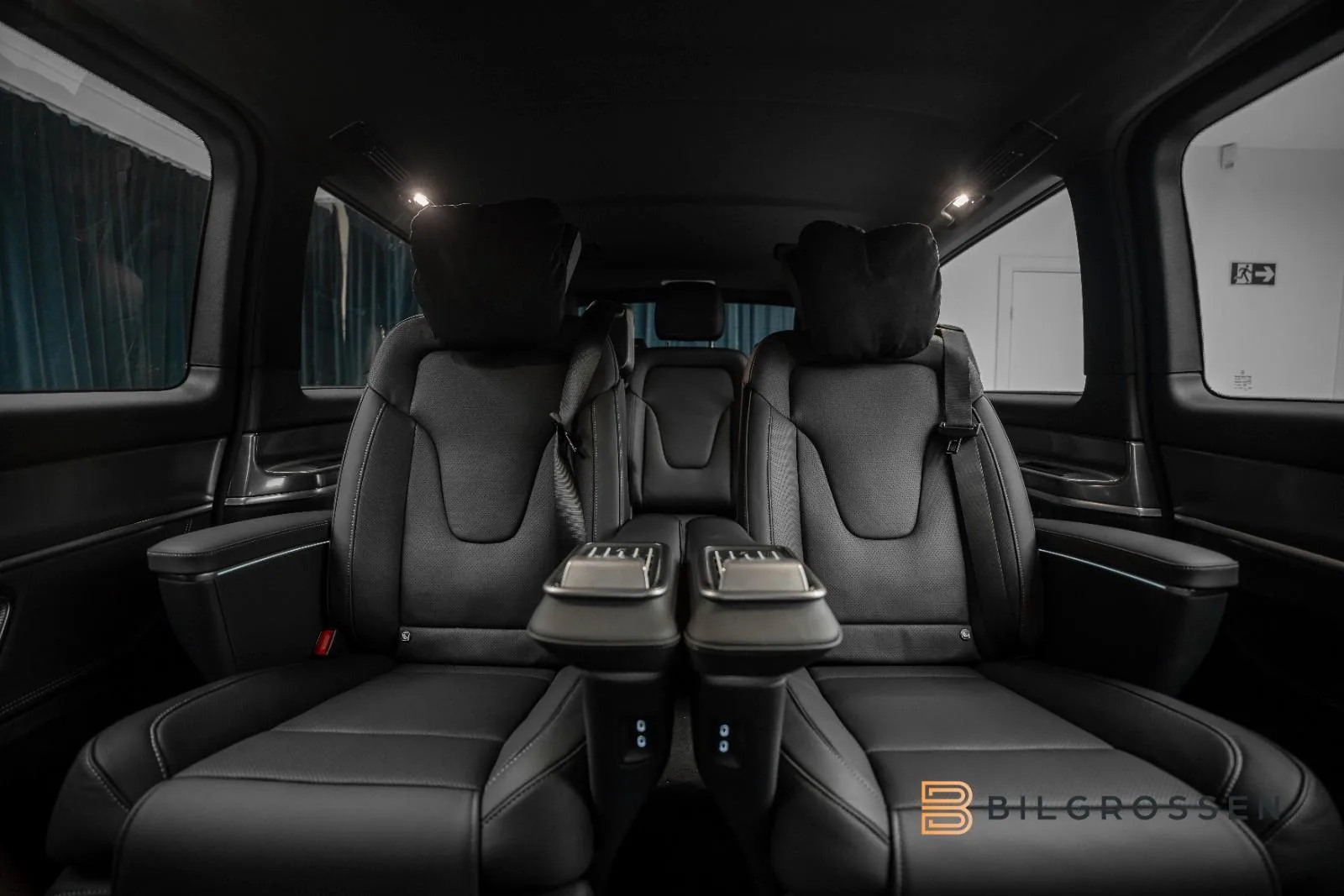 Mercedes-Benz V 300 d 4MATIC, Exclusive, extra-long, 21/30