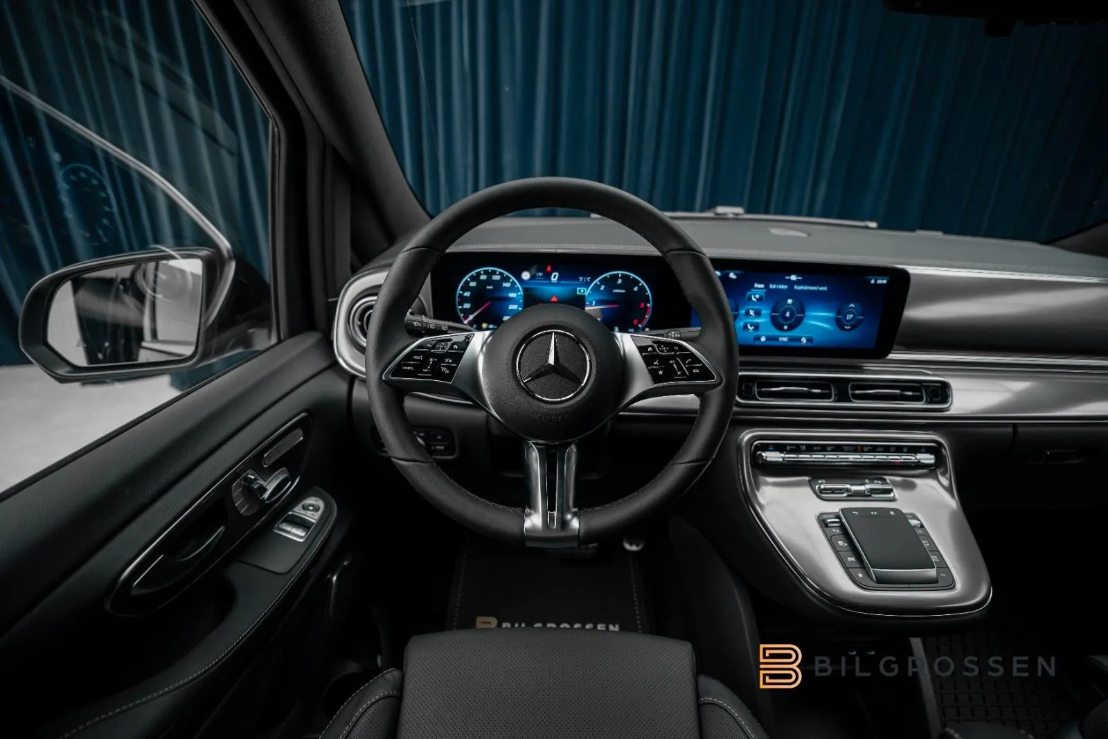 Mercedes-Benz V 300 d 4MATIC, Exclusive, extra-long, 23/30