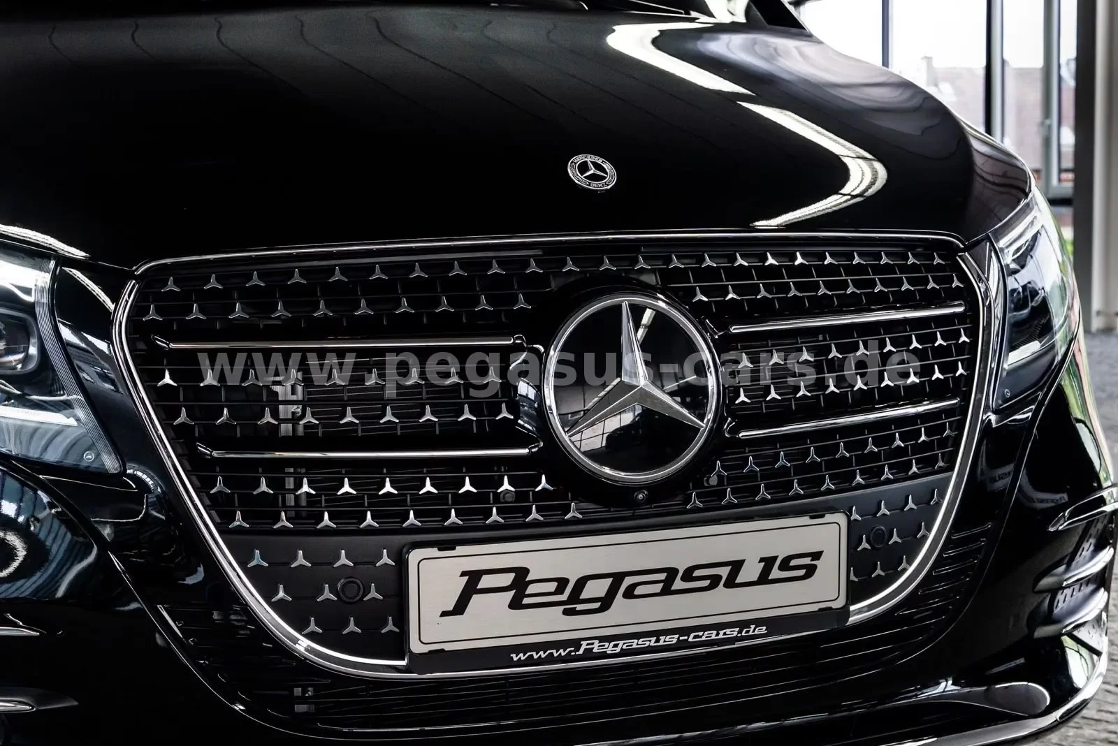 Mercedes-Benz V 300 d 4MATIC, Avantgarde, extra-long, 7/30