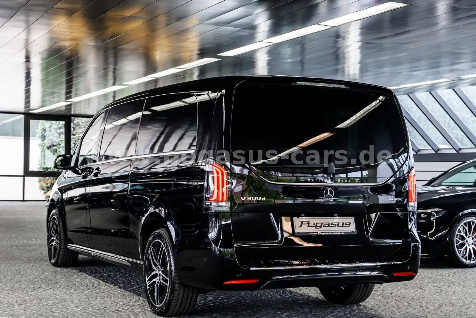 Mercedes-Benz V 300 d 4MATIC, Avantgarde, extra-long, 12/30