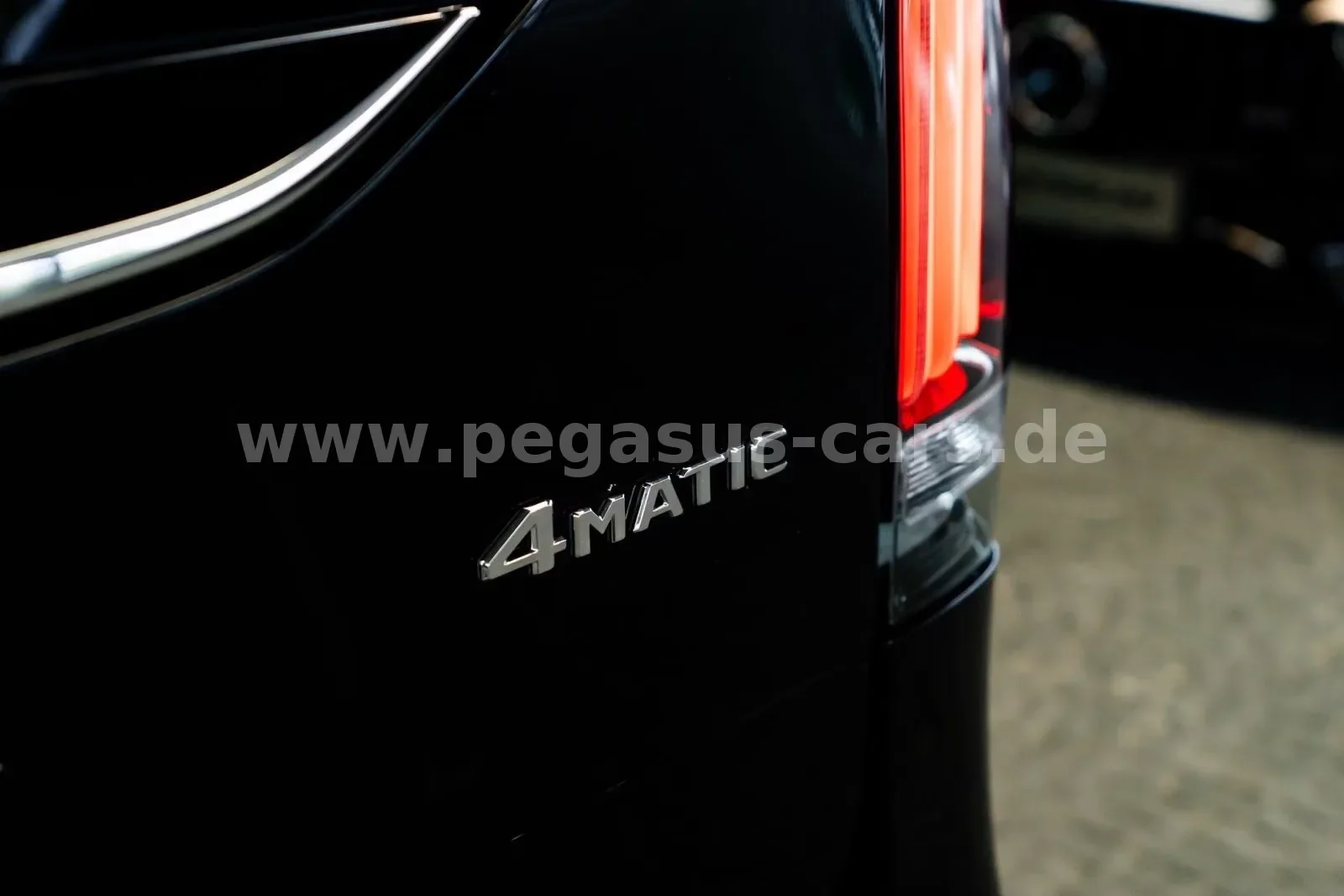 Mercedes-Benz V 300 d 4MATIC, Avantgarde, extra-long, 29/30