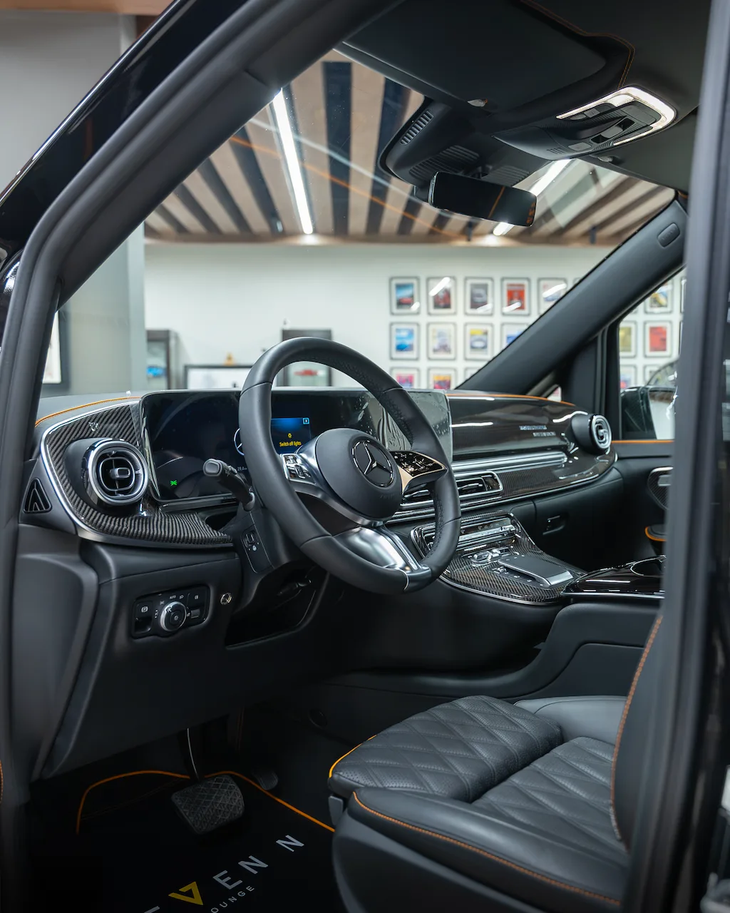 Mercedes-Benz V-Class by Mansory, 6/26