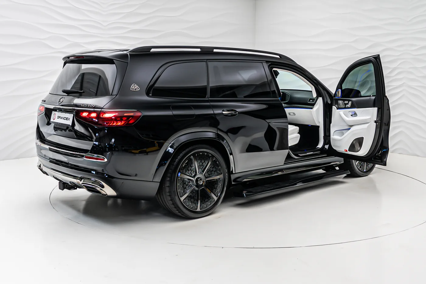 Mercedes-Maybach GLS 600 armoured B6 angeboten von einem Fachhändler in Sengenthal, Deutschland, Foto 6 von 10