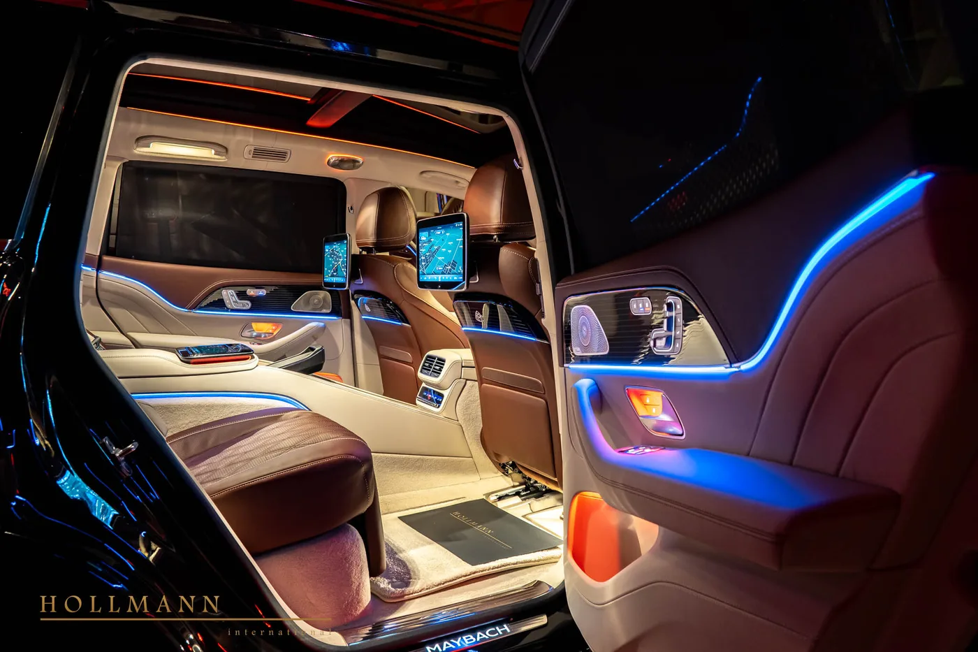 Mercedes-Maybach GLS 600 facelift offered by a specialist dealer in Stuhr, Germany, photo 8 of 8