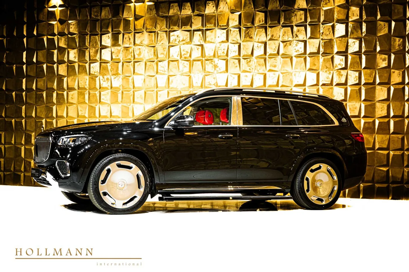 Mercedes-Maybach GLS 600 facelift proposée par un concessionnaire spécialisé à Stuhr, Allemagne, photo 3 sur 8
