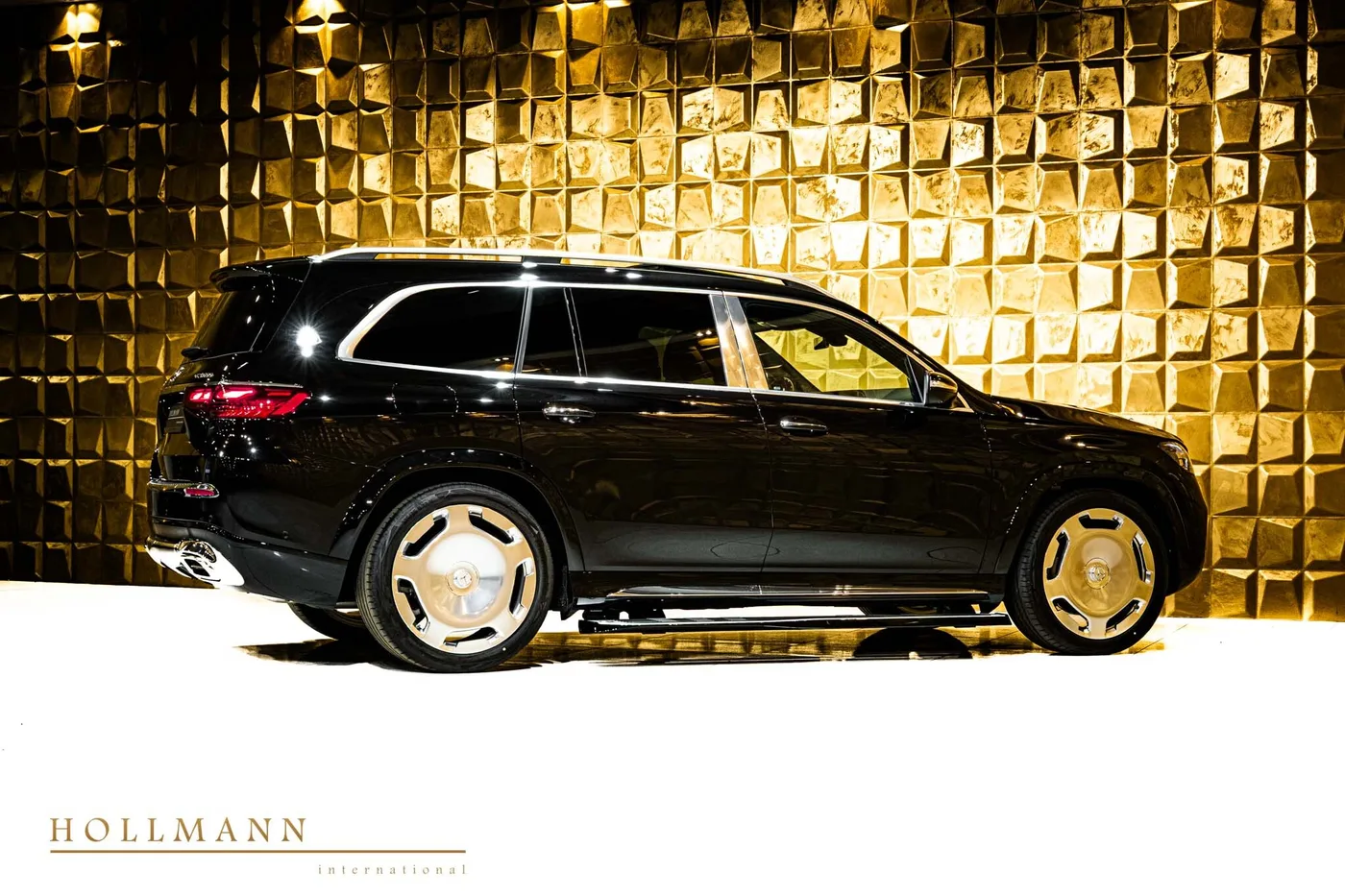 Mercedes-Maybach GLS 600 facelift proposée par un concessionnaire spécialisé à Stuhr, Allemagne, photo 7 sur 8