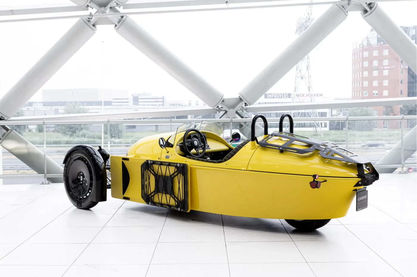 Morgan Super 3 proposée par un concessionnaire agréé McLaren et Morgan à Utrecht, Pays-Bas, photo 2 sur 25