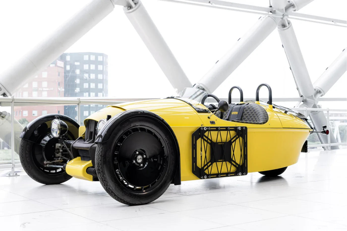 Morgan Super 3 proposée par un concessionnaire agréé McLaren et Morgan à Utrecht, Pays-Bas, photo 24 sur 25