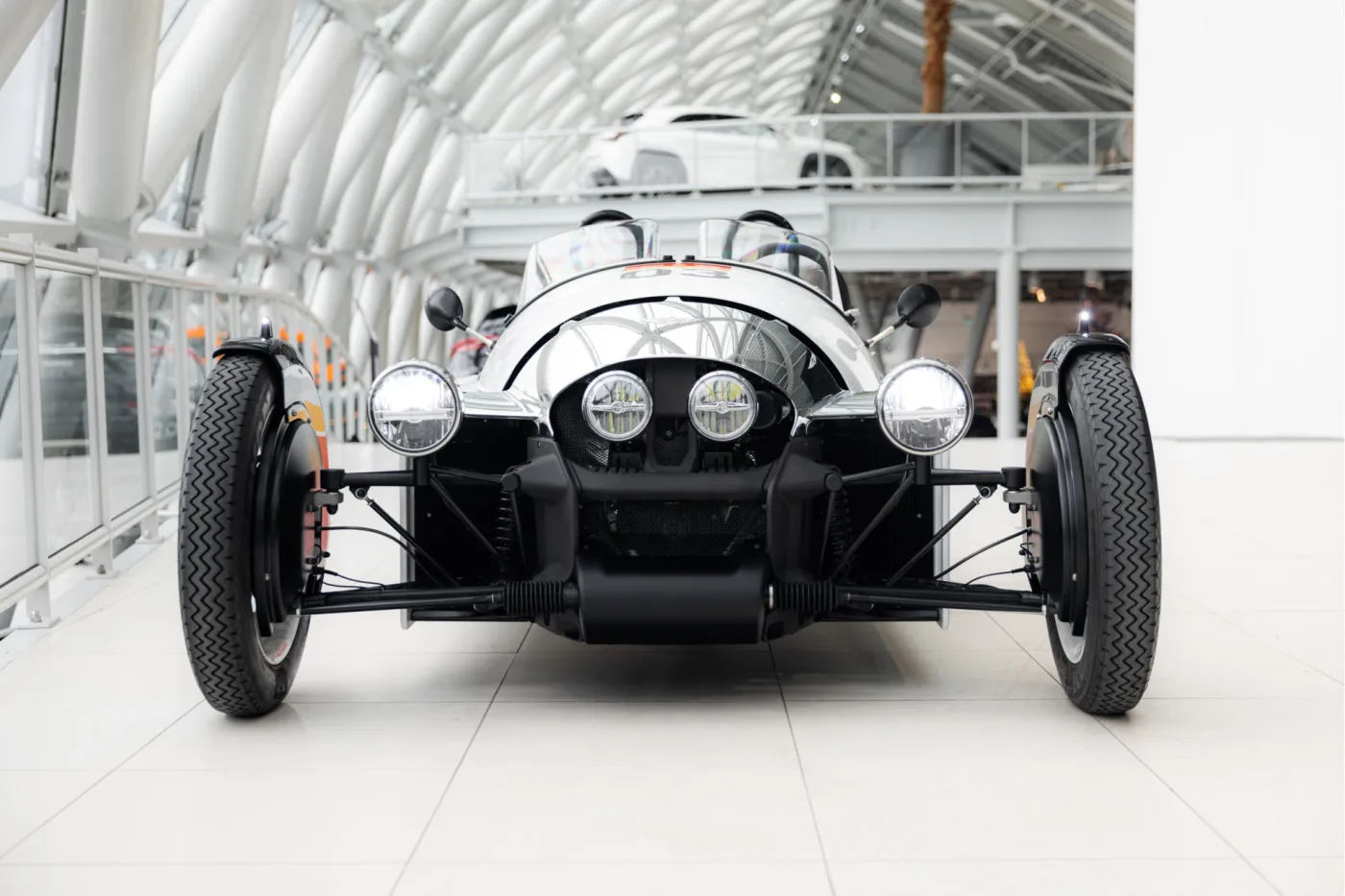 Morgan Super 3 angeboten von einem offiziellen McLaren und Morgan-Vertragshändler in Utrecht, Niederlande, Foto 5 von 25