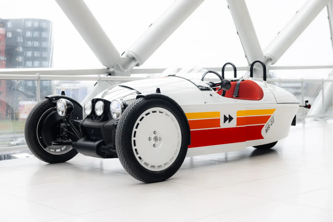 Morgan Super 3 angeboten von einem offiziellen McLaren und Morgan-Vertragshändler in Utrecht, Niederlande, Foto 23 von 25