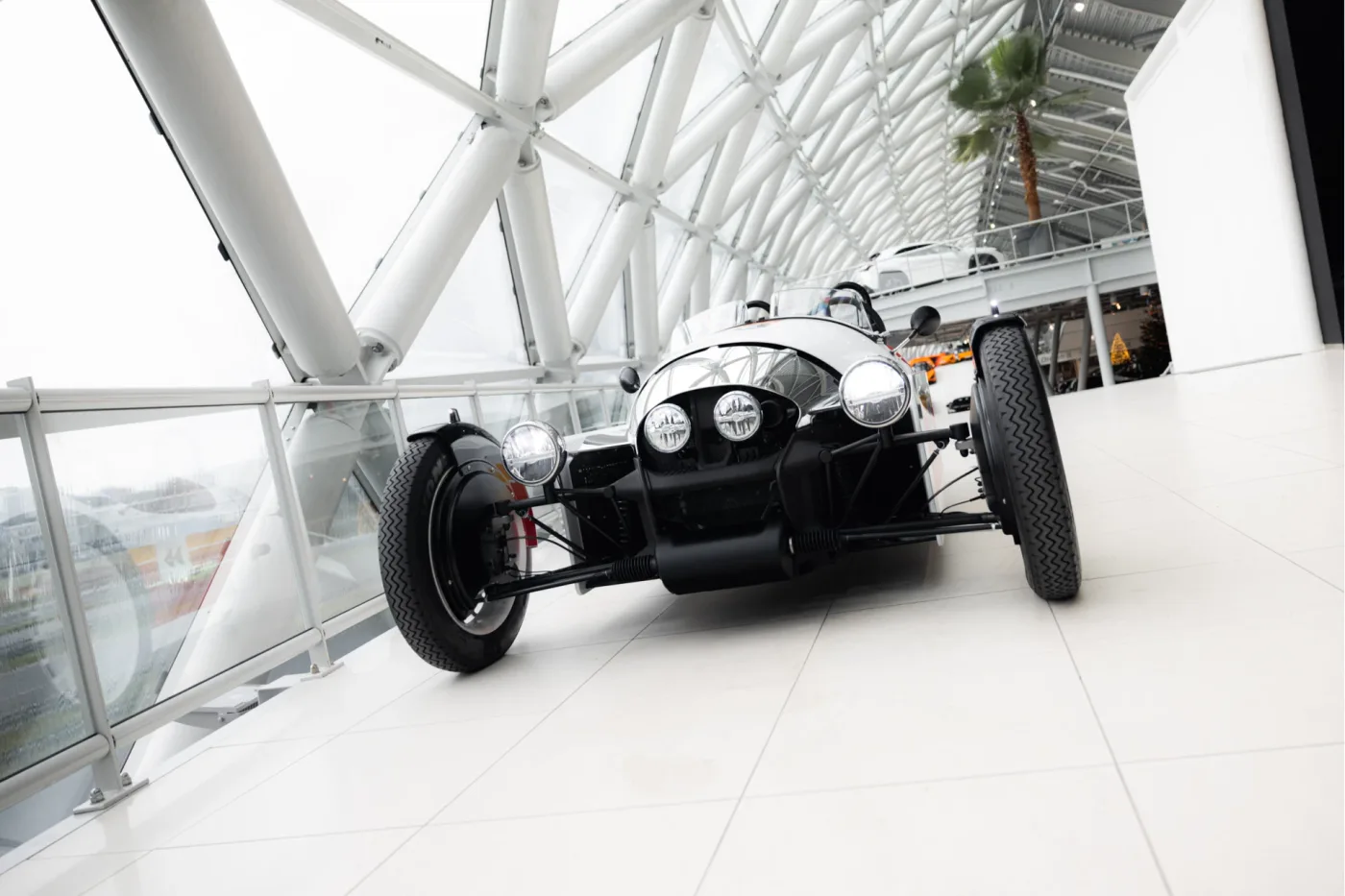 Morgan Super 3 angeboten von einem offiziellen McLaren und Morgan-Vertragshändler in Utrecht, Niederlande, Foto 25 von 25