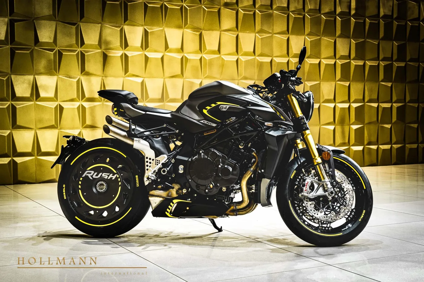 MV Agusta Rush 1000 angeboten von einem Fachhändler in Stuhr, Deutschland, Foto 3 von 8