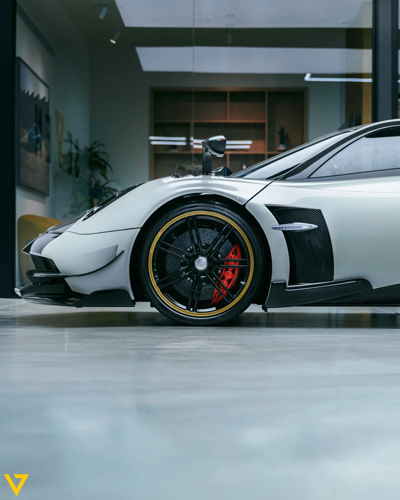 Pagani Huayra BC R&D offered by a supercar dealer in Riyadh, Saudi Arabia, photo 12 of 13