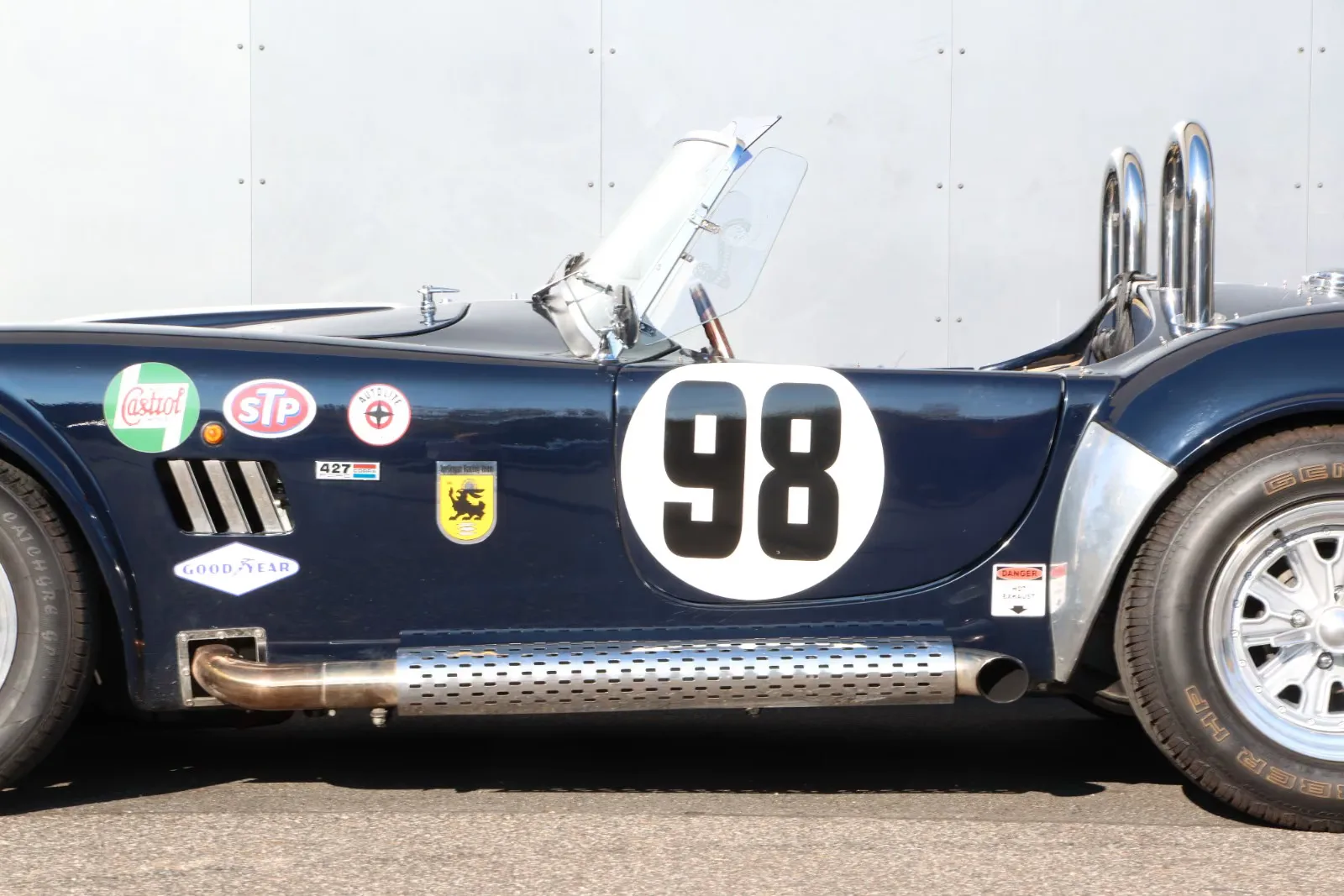 Pilgrim Sumo Mk III 3.9 V8 Ken Miles-style, 14/23