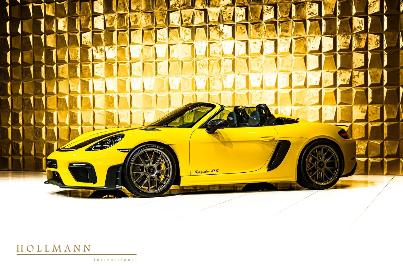 Porsche 718 Spyder RS angeboten von einem Fachhändler in Stuhr, Deutschland, Foto 4 von 25