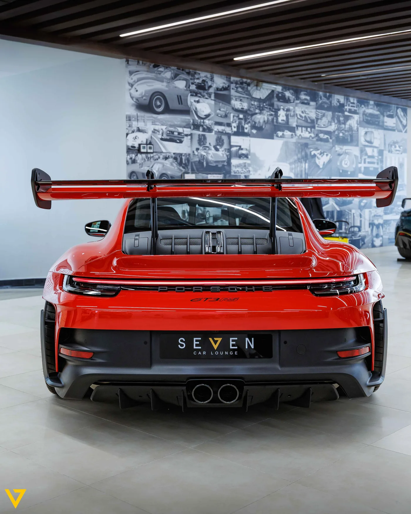 Porsche 911 GT3 RS angeboten von einem Supersportwagenhändler in Riyadh, Saudi-Arabien, Foto 4 von 20