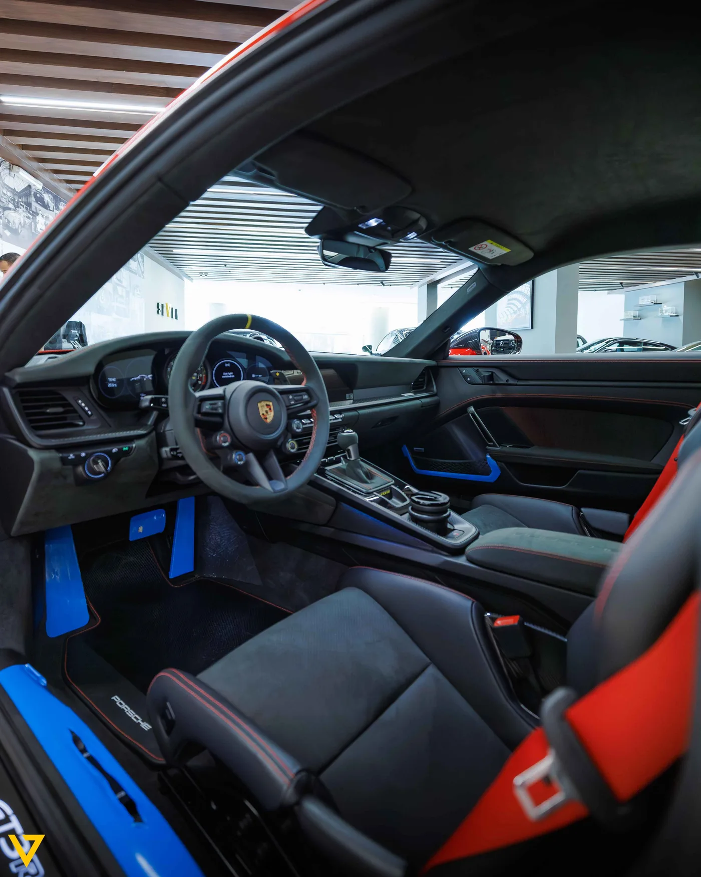 Porsche 911 GT3 RS angeboten von einem Supersportwagenhändler in Riyadh, Saudi-Arabien, Foto 11 von 20