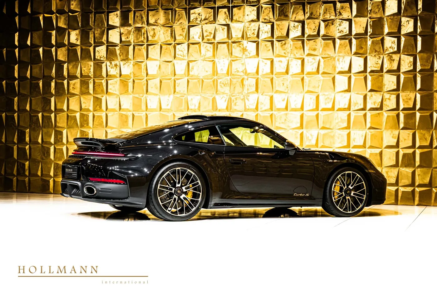 Porsche 911 Turbo S facelift proposée par un concessionnaire spécialisé à Stuhr, Allemagne, photo 2 sur 8