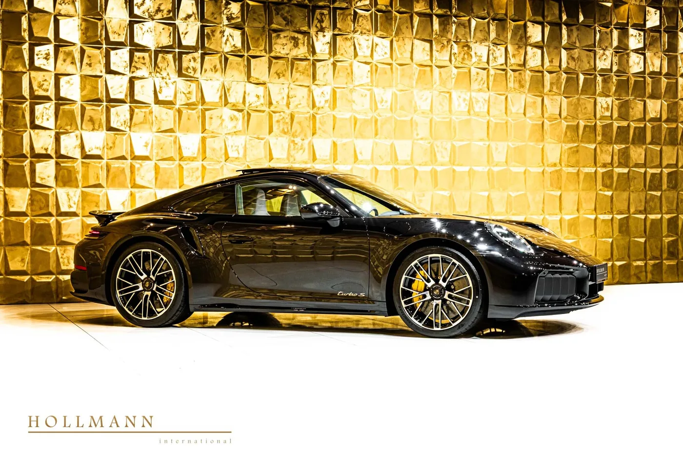 Porsche 911 Turbo S facelift proposée par un concessionnaire spécialisé à Stuhr, Allemagne, photo 7 sur 8